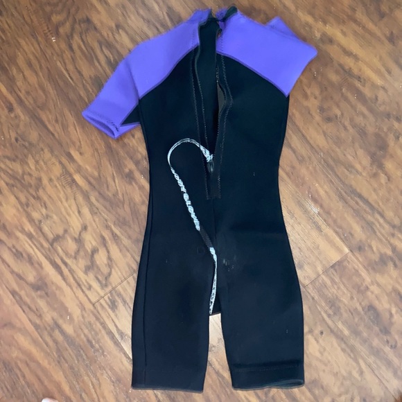 Body glove wetsuit - Picture 3 of 4